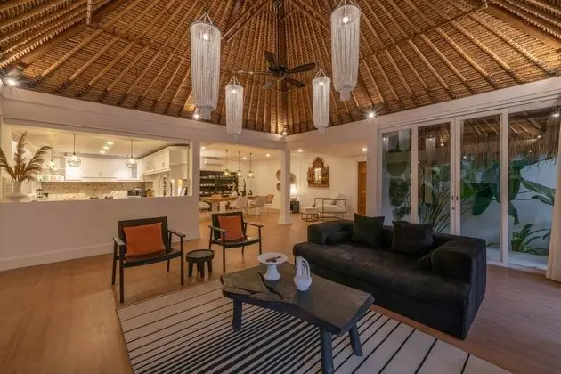 Deluxe Villa
