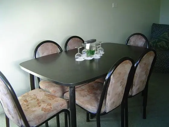 Standard Oda, Sigara İçilmez, Küçük Mutfak (Tourist Flat - Sleeps 5)