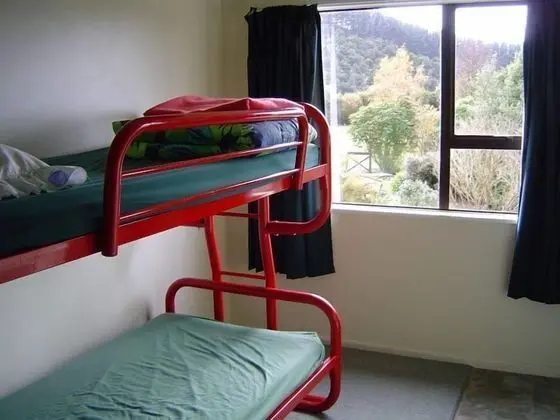 Standard Stüdyo, Sigara İçilmez, Ortak Banyo (Joes Cabin)