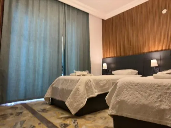 Çift Kişilik, Deniz ve Bahçe Manzaralı, 1. Kat