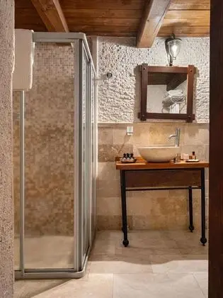 Family Suite,Şömineli