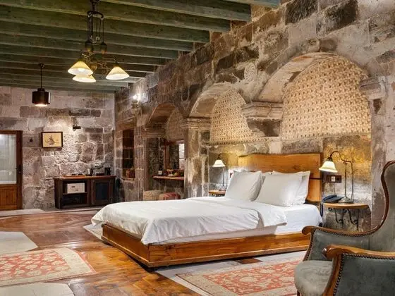 Presidential Suite,Vadi Manzaralı,Küvetli ve Şömineli