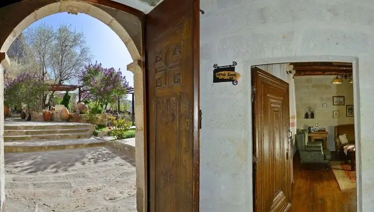 Superior Oda, 1 Çift Kişilik Yatak, Avlu