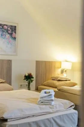 Tek Büyük veya İki Ayrı Yataklı Oda