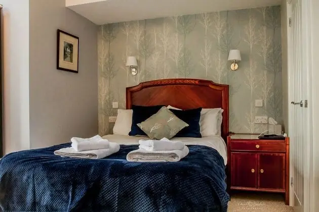 Comfort Tek Büyük Yataklı Oda