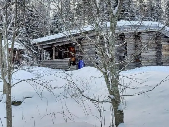 Ev
