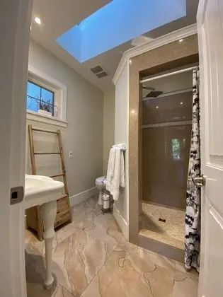Süit, Özel Banyo (Queen Luxury Suite)