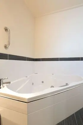 Superior Oda, Sigara İçilmez (Superior Suite)