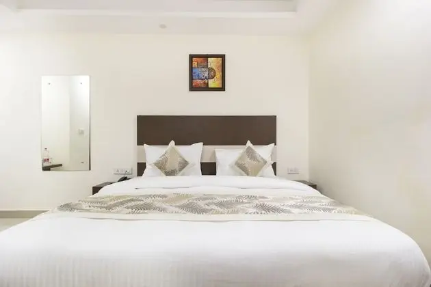 Premium Tek Büyük Yataklı Oda