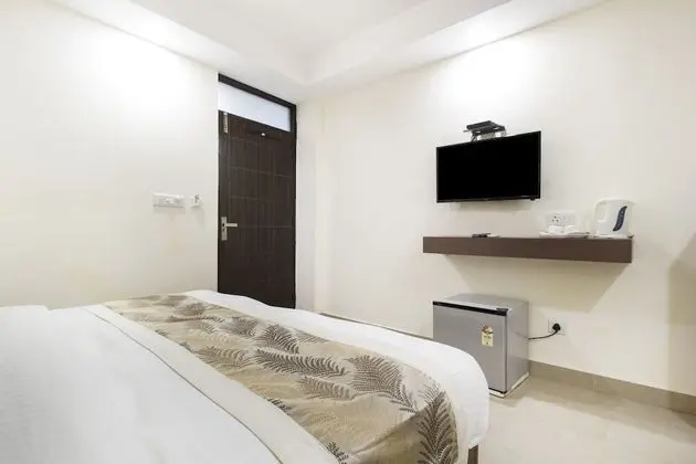 Premium Tek Büyük Yataklı Oda