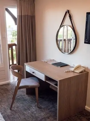 Luxury Tek Büyük Yataklı Oda, Denize Bakan