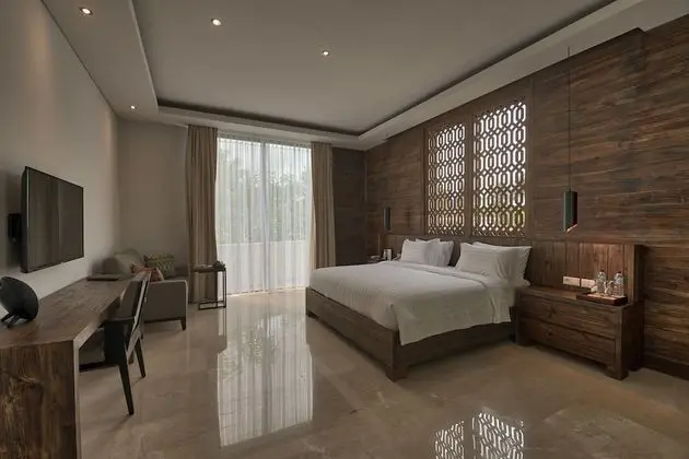 Deluxe Tek Büyük Yataklı Oda, Sigara İçilmez, Tepe Manzaralı