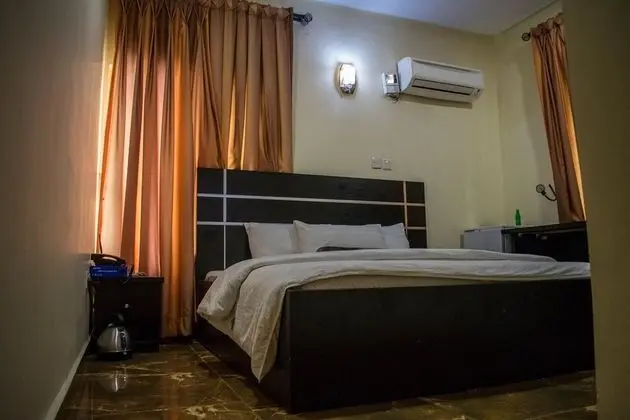 Executive Tek Büyük Yataklı Oda