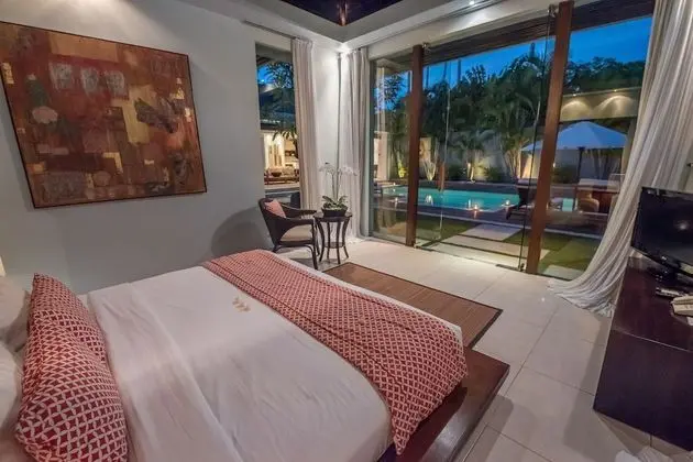 Villa, 3 Yatak Odası, Kişiye Özel Havuzlu, Havuz Manzaralı