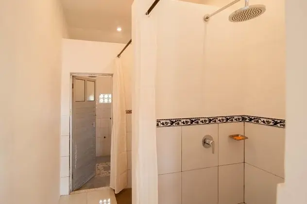 Basic Ortak Ranzalı Oda, Sadece kadınlar için