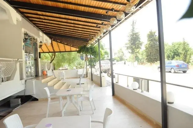 Balkonlu Standart çift kişilik oda