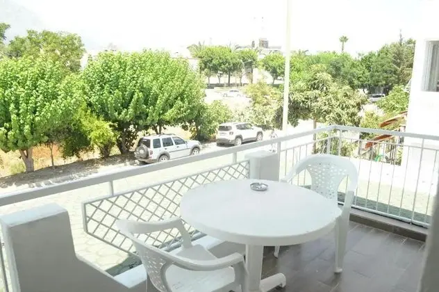 Balkonlu Standart çift kişilik oda