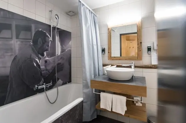 Superior Tek Büyük Yataklı Oda