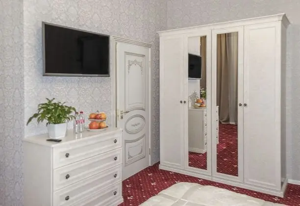 Junior Tek Büyük Yataklı Oda