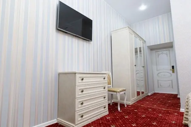 Junior Tek Büyük Yataklı Oda