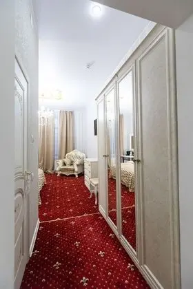 Junior Tek Büyük Yataklı Oda