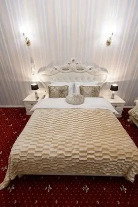 Premium Tek Büyük Yataklı Oda