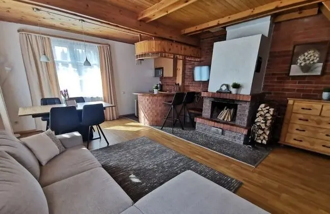 Family Kır Evi, Sigara İçilmez, Göl Manzaralı