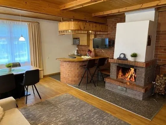 Family Kır Evi, Sigara İçilmez, Göl Manzaralı