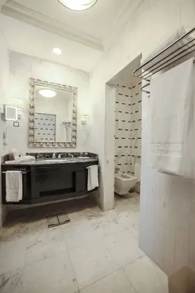 Superior Oda, 1 En Büyük (King) Boy Yatak