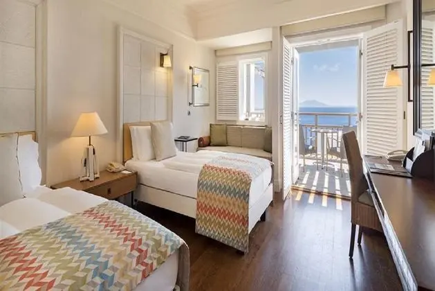 Superior Oda 