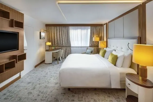 Deluxe Ağaç Ev, Manzaralı (Grand Deluxe Fashion Street View)