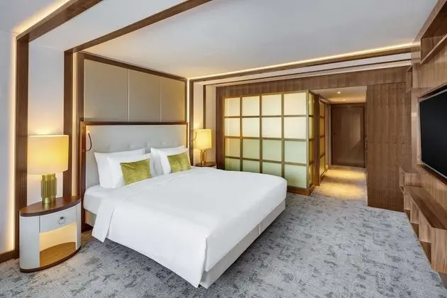 Deluxe Ağaç Ev, Manzaralı (Grand Deluxe Fashion Street View)