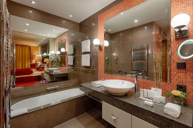 Superior Oda