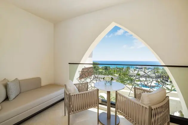 https://images.etstur.com/imgproxy/resize/2560x1440/files/images/hotelImages/etsrooms/623/Kempinski_Hotel_The_Dome_20240812152818_6.jpg