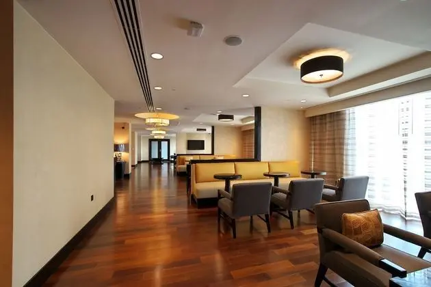 Junior Süit, Şehir Manzaralı