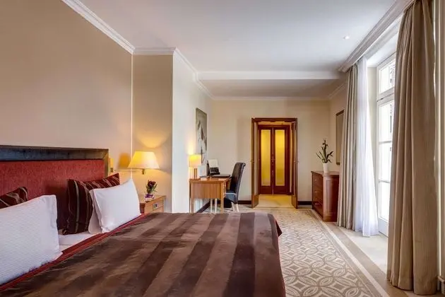 Classic Junior Suite