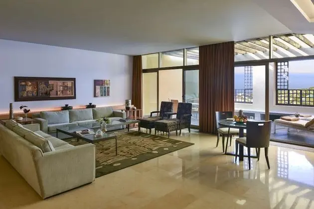 Çatı Katı Süiti (Penthouse)