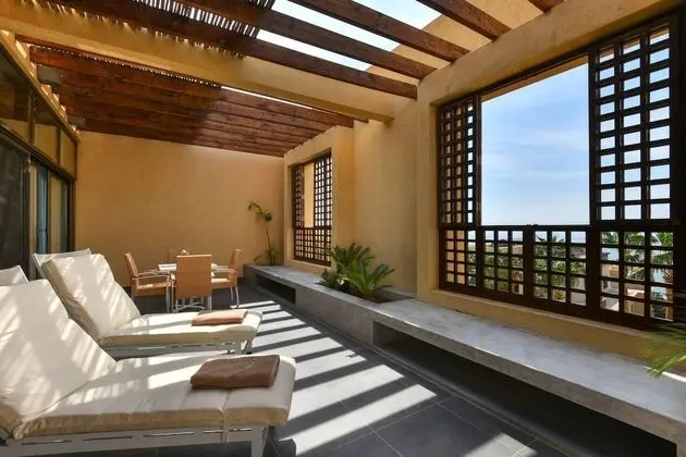Çatı Katı Süiti (Penthouse)