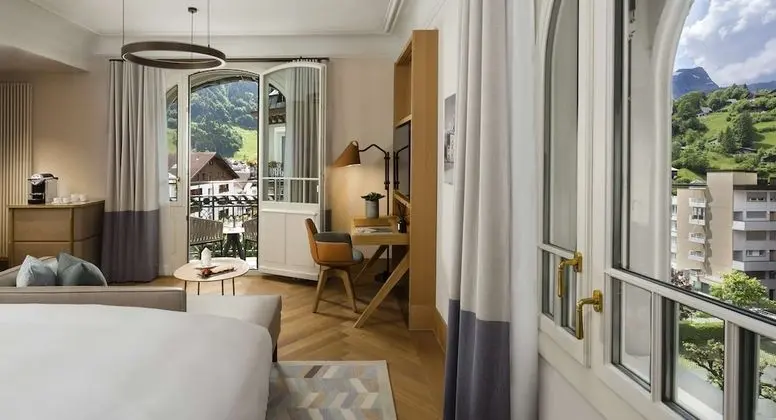 Boutique Room