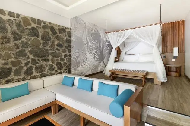 Tek Büyük Yataklı Oda (Deluxe Ocean View Garden)