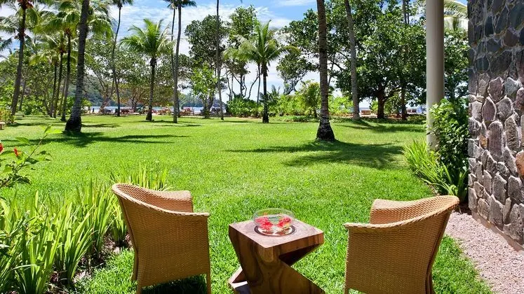 Tek Büyük Yataklı Oda (Deluxe Ocean View Garden)