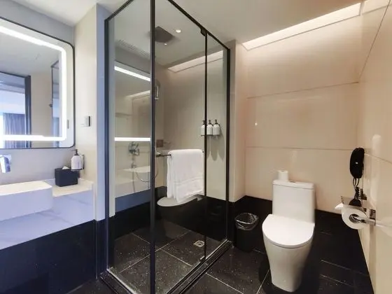 Swiss Select Room, 1 King Size Bed, Oversized Living Space