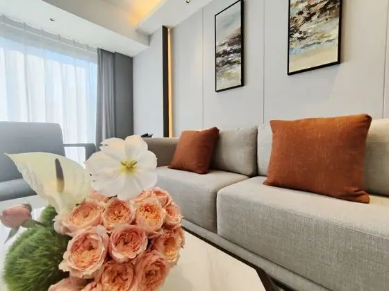 Swiss Select Room, 1 King Size Bed, Oversized Living Space