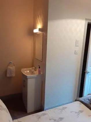 Basic Tek Büyük Yataklı Oda, Banyolu/Duşlu (Small)