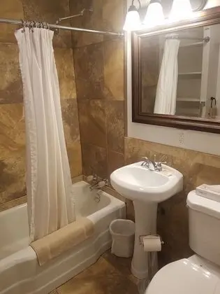 Basic Oda, 1 Çift Kişilik Yatak