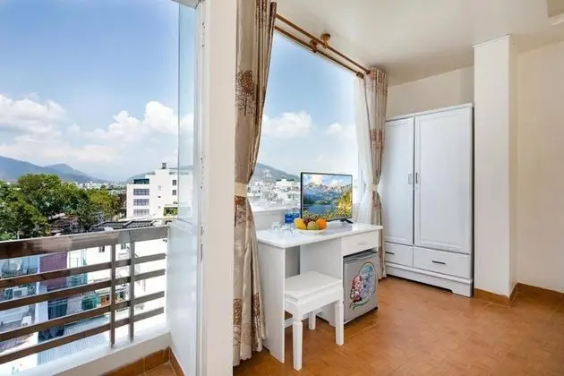 Deluxe Tek Büyük veya İki Ayrı Yataklı Oda, Şehir Manzaralı