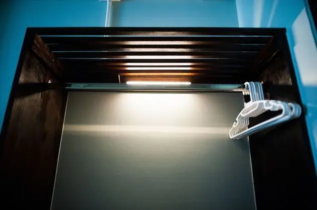 Deluxe Twin Bedroom