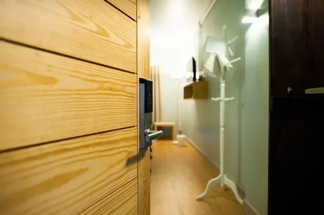 Deluxe Twin Bedroom
