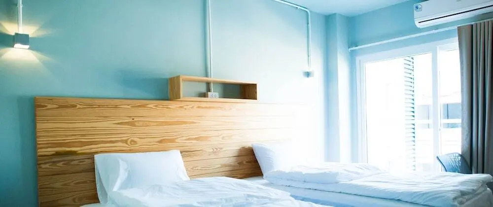 Superior Twin Bedroom
