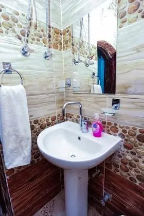 Tek Büyük Yataklı Oda, Nehir Manzaralı